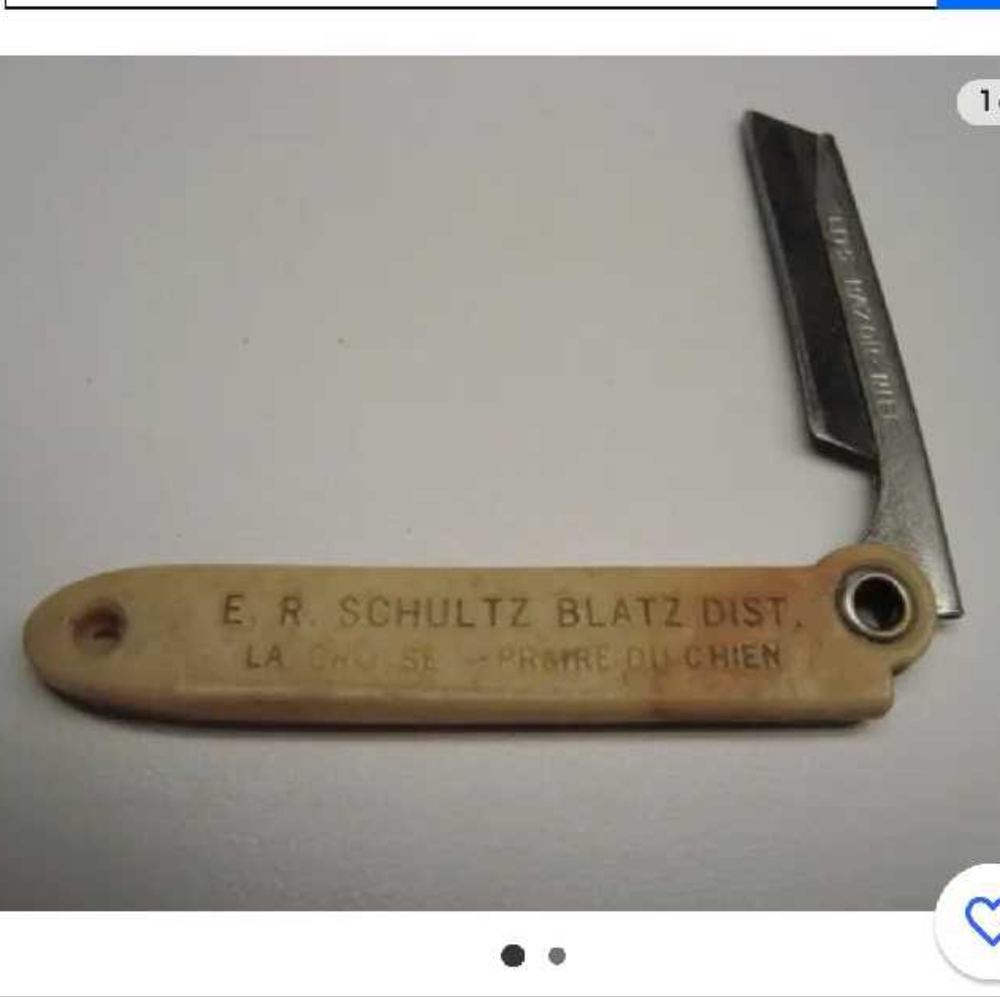 Antique Circa 1930s Blatz Distributor Razor, Prairie Du Chen, Wisconsin